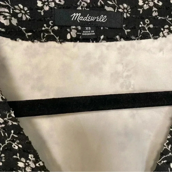 Madewell white black  floral blouse - Picture 5 of 8